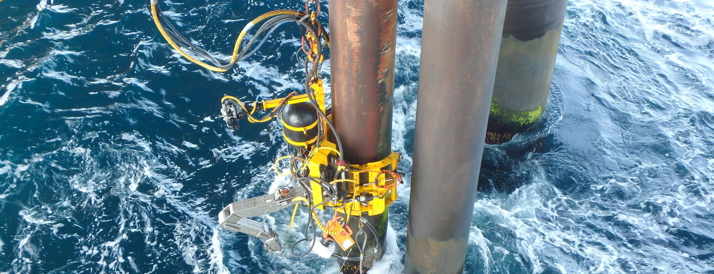 Alternative solutions for cleaning in the splash zone